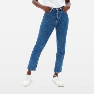 Everlane 90s Cheeky Jean
